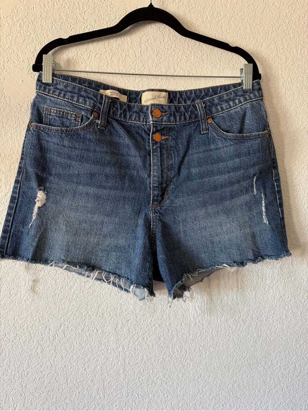 Universal Thread Vintage Midi Cutoff Denim Shorts Size 12